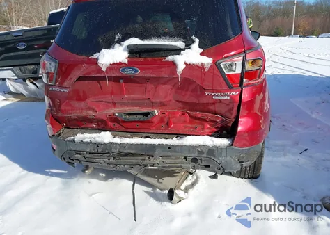 2017 Ford Escape Titanium из США, поврежденный, VIN 1FMCU0J90HUA63758